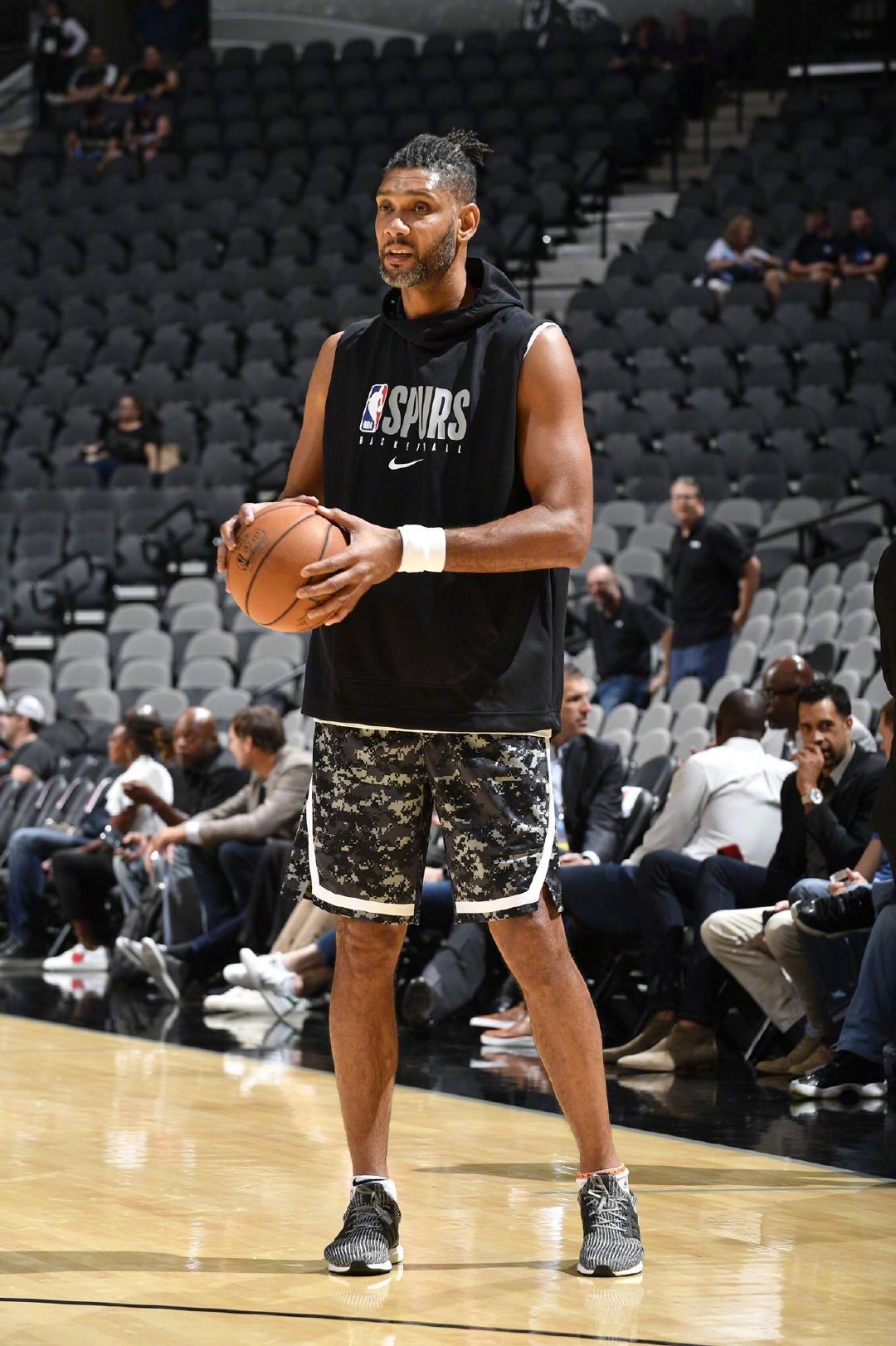 球脚本的衔 球脚本的衔